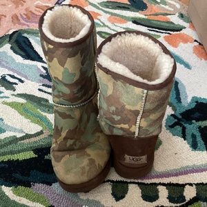 Ugg camo boots